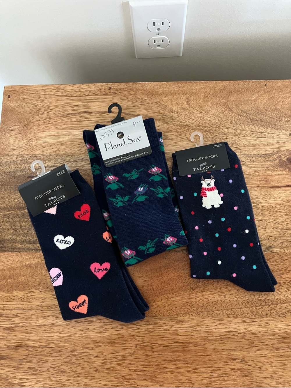 3 pairs trouser socks NWT